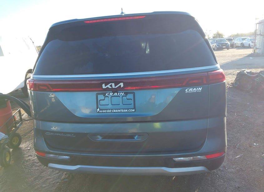 Kia Carnival Mpv