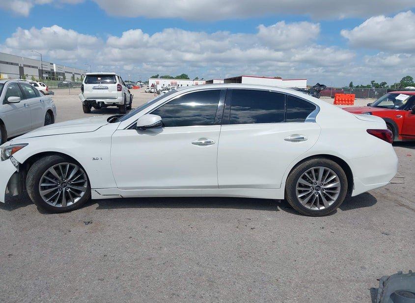 Infiniti Q50