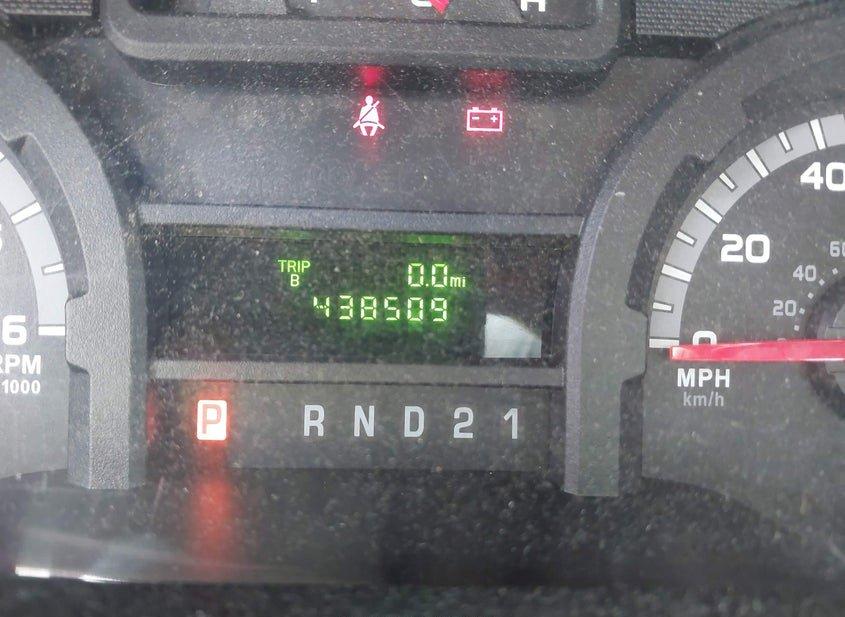 Ford E-350 Super Duty