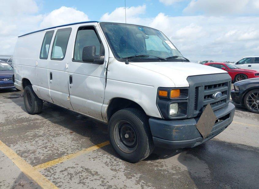 Ford E-350 Super Duty