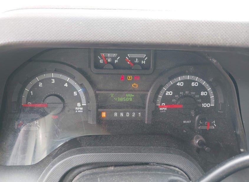 Ford E-350 Super Duty