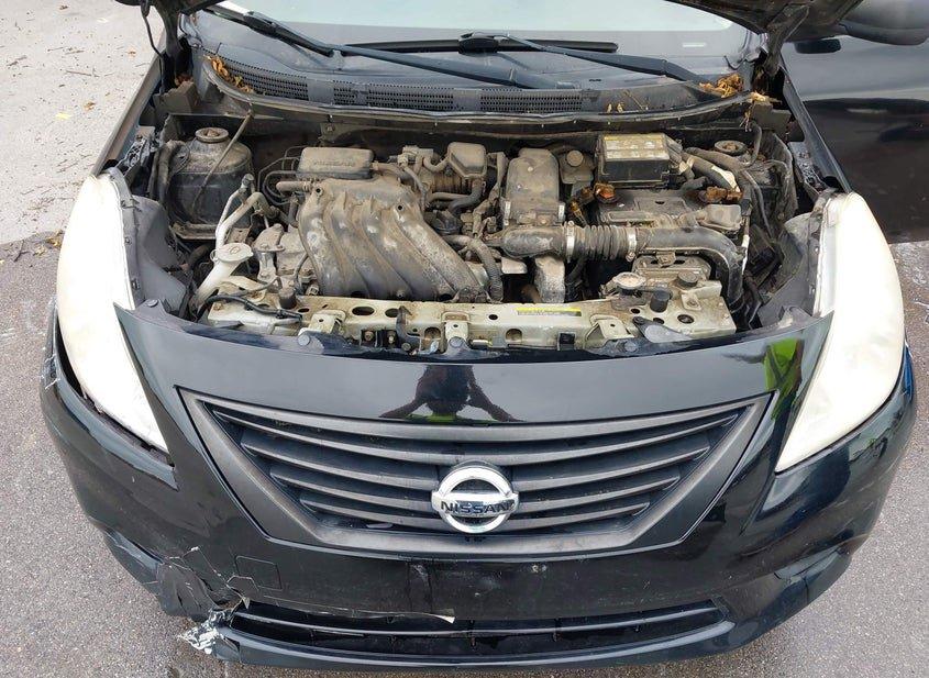 Nissan Versa