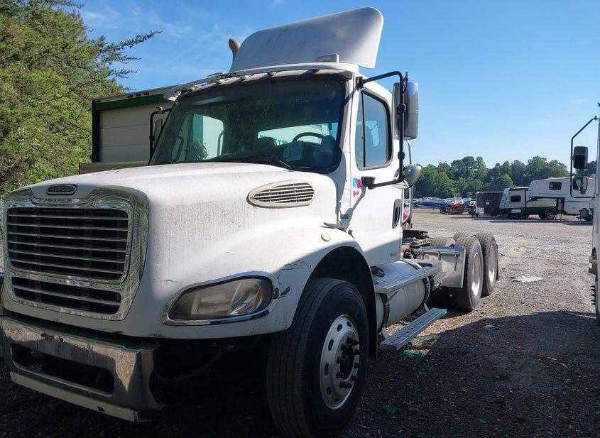 Freightliner M2