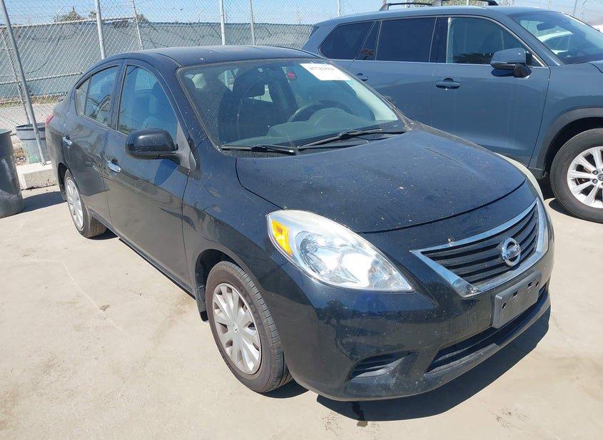 Nissan Versa