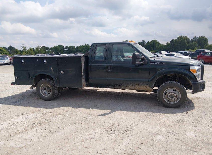 Ford F-350 Chassis