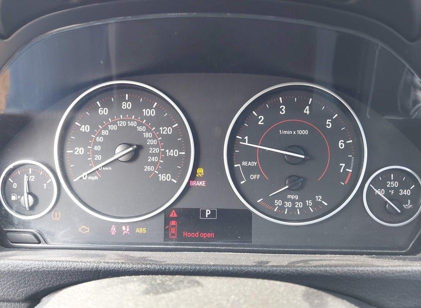 BMW 330I