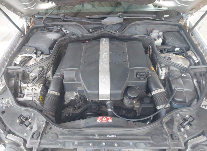 Mercedes-Benz E 320