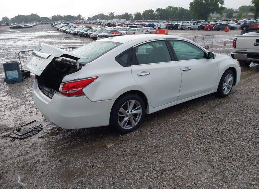 Nissan Altima