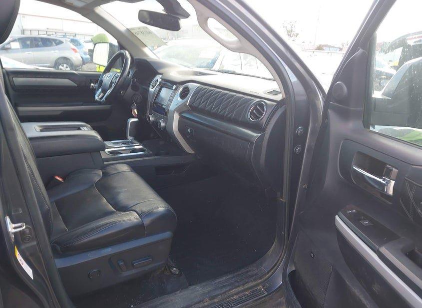 Toyota Tundra