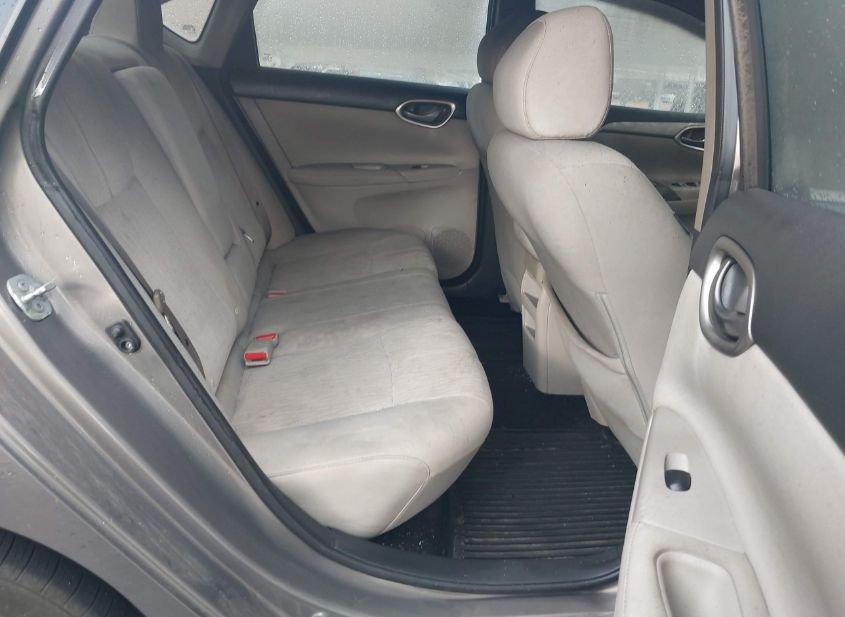 Nissan Sentra
