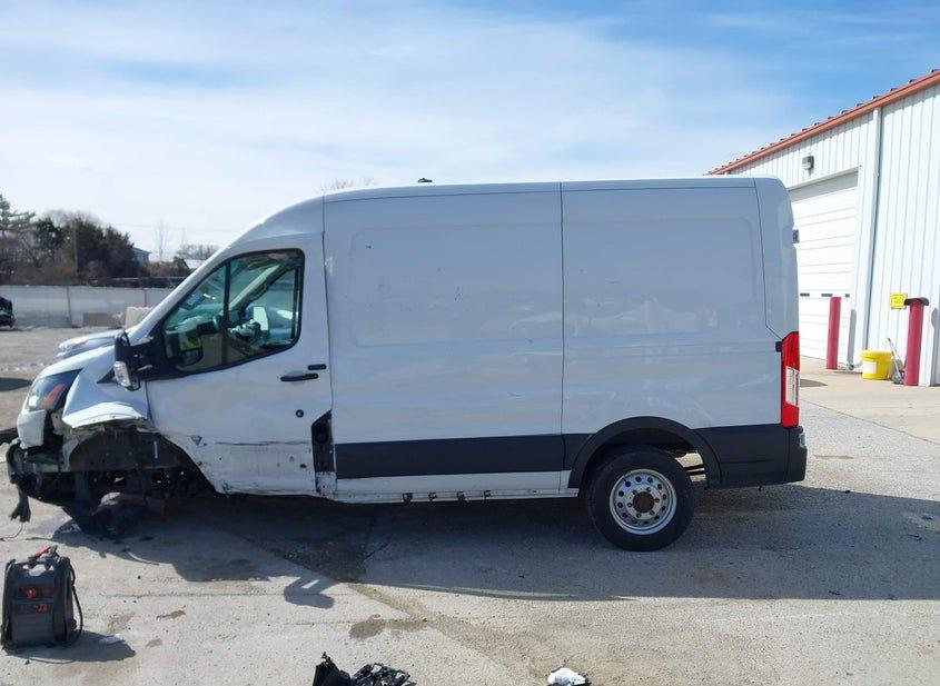 Ford Transit-350