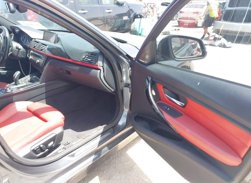 BMW 328I