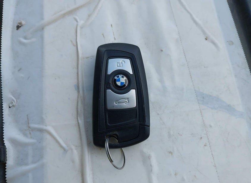 BMW 328I