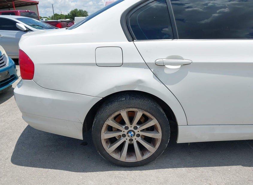BMW 328I