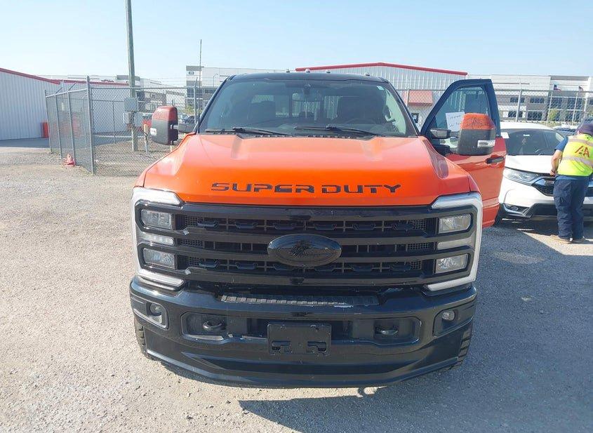 Ford Super Duty F-350 Drw