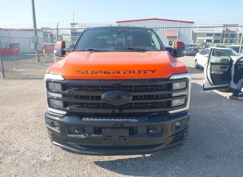 Ford Super Duty F-350 Drw