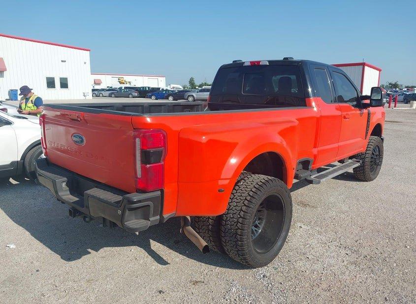 Ford Super Duty F-350 Drw