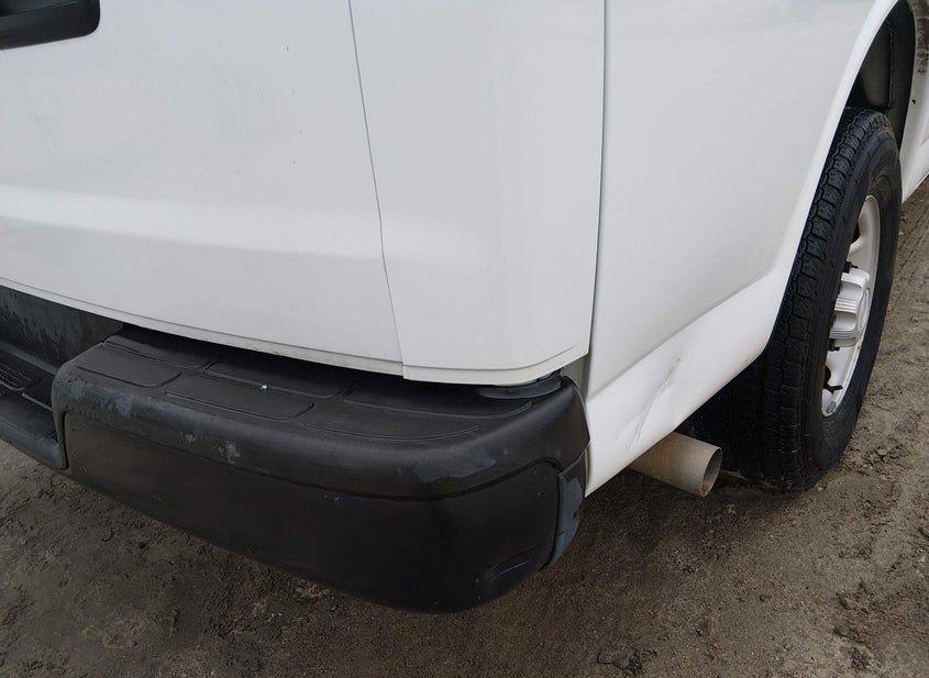 Chevrolet Express 2500