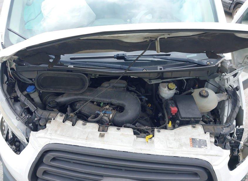 Ford Transit-250