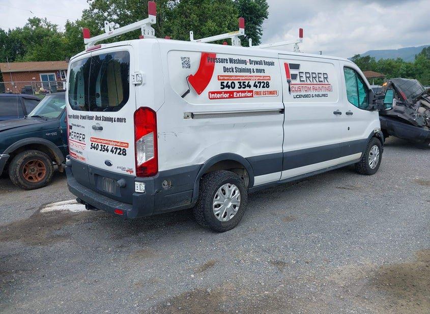 Ford Transit-250