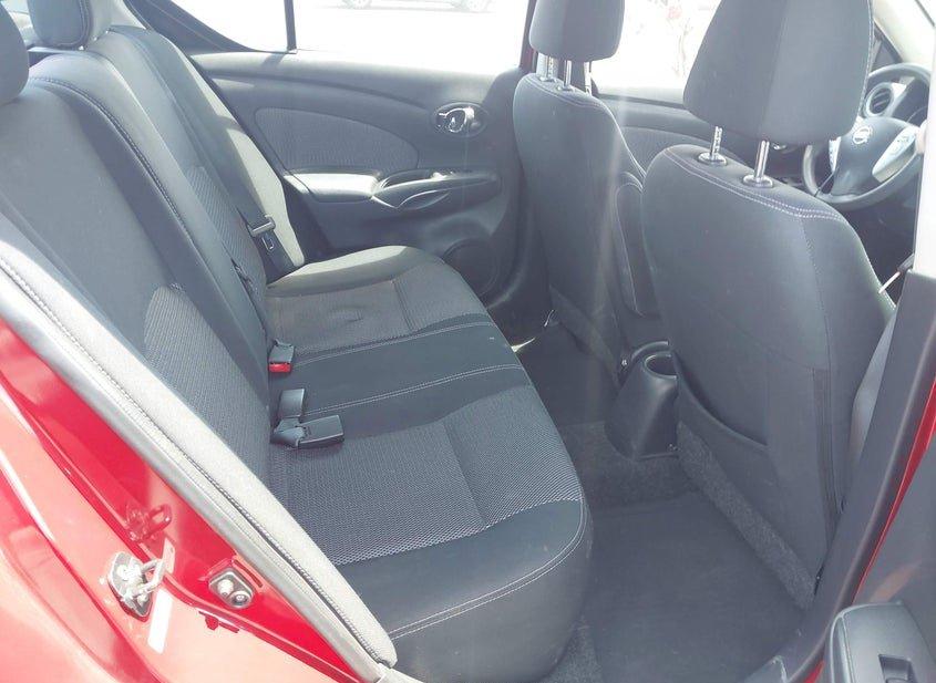 Nissan Versa