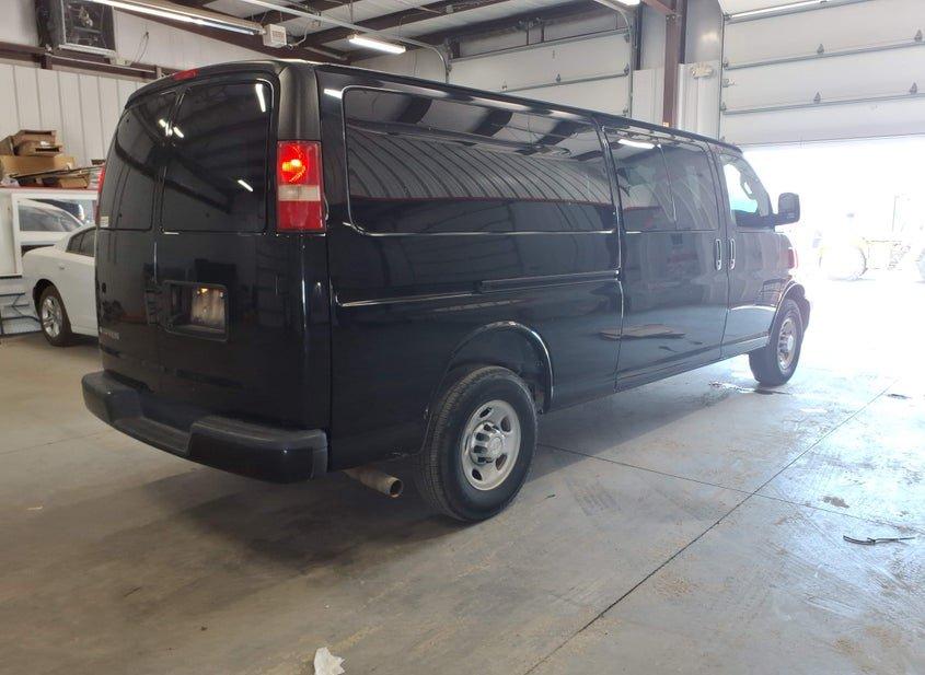 Chevrolet Express 3500
