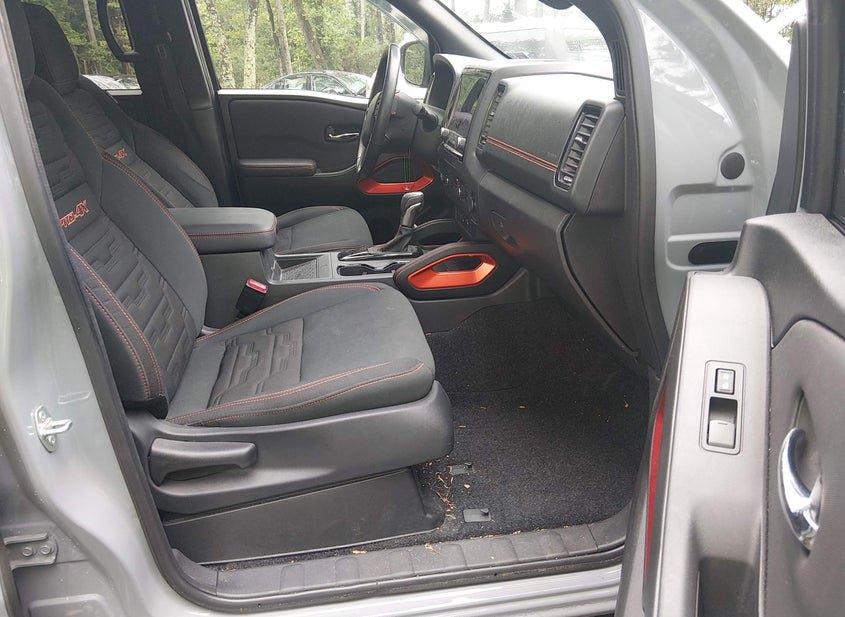 Nissan Frontier