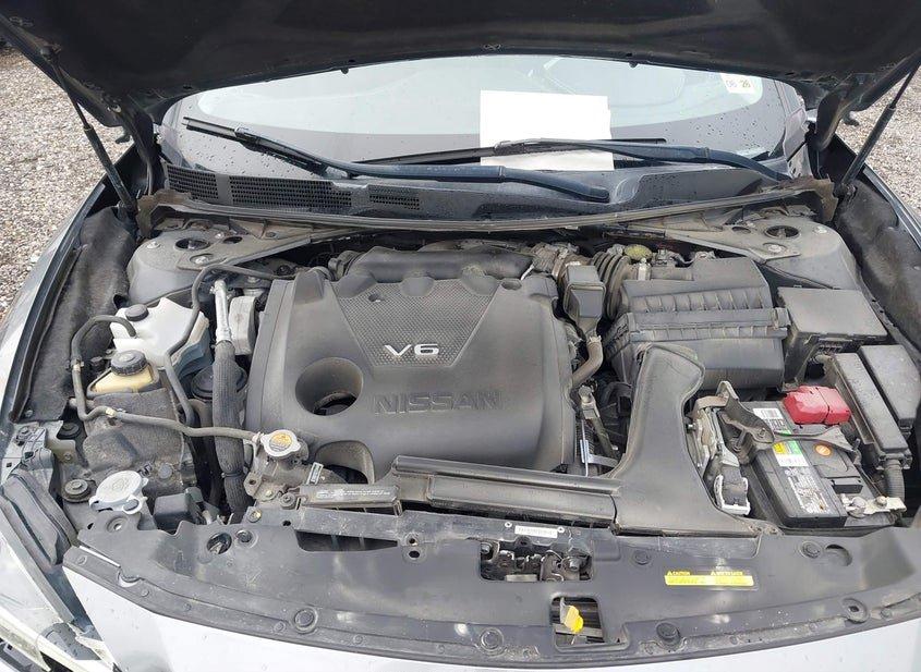 Nissan Maxima