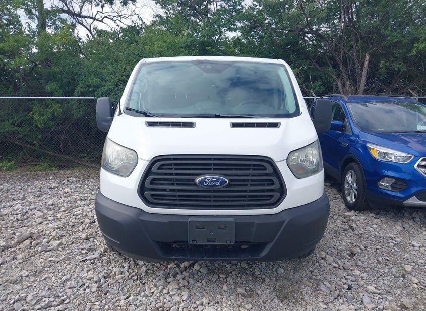 Ford Transit-150