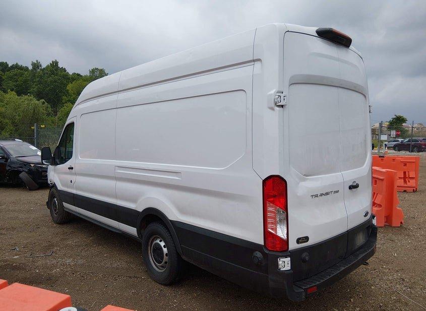 Ford Transit-250 Cargo Van