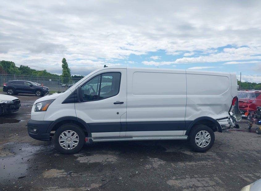 Ford Transit-250