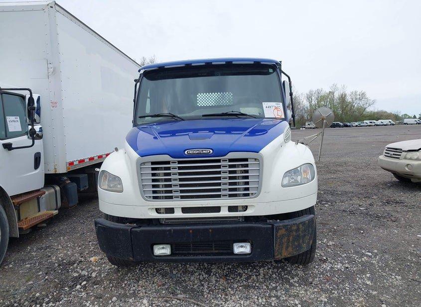 Freightliner M2