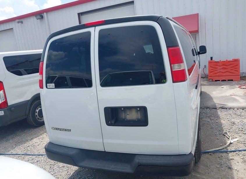 Chevrolet Express 3500