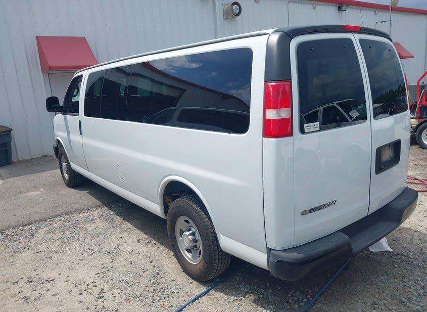 Chevrolet Express 3500