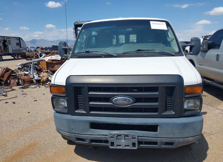 Ford E-350 Super Duty