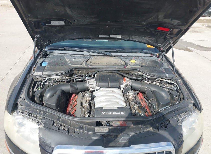 Audi S8