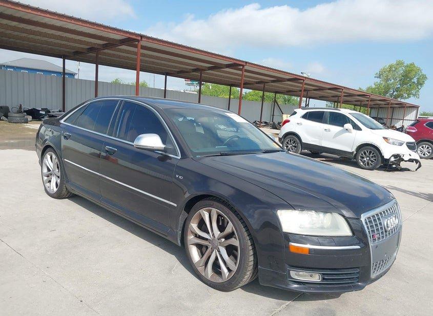 Audi S8