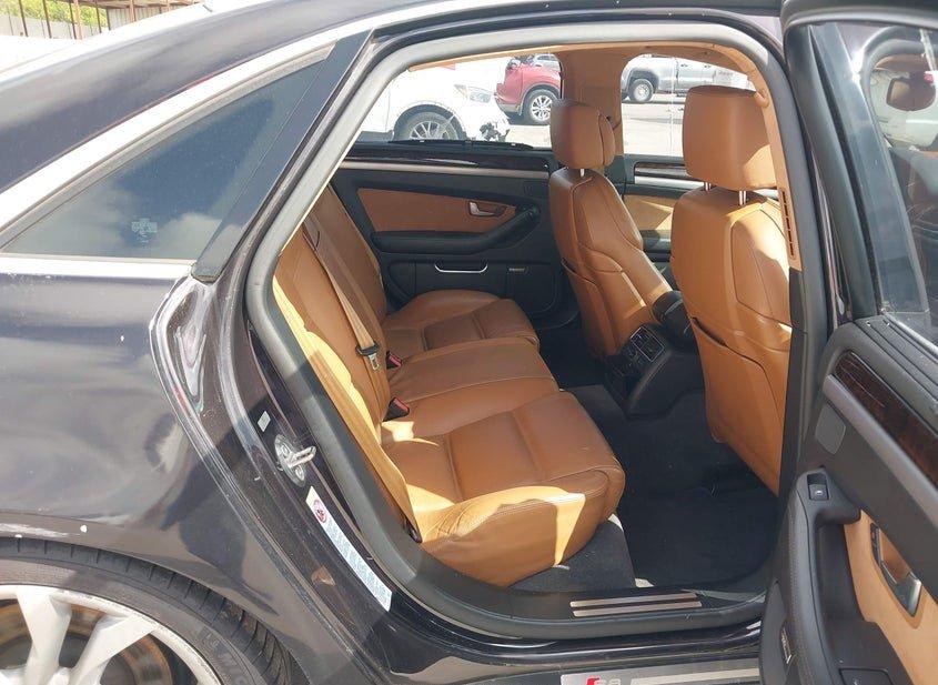 Audi S8