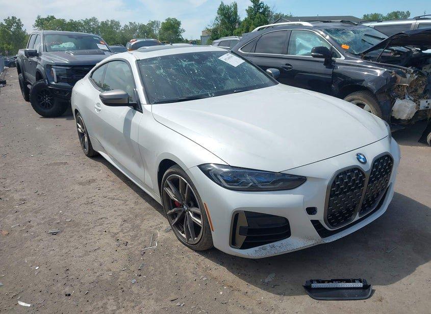 BMW M440I