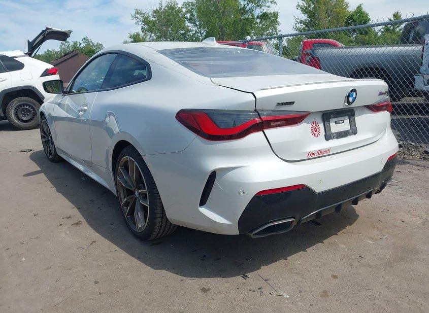 BMW M440I