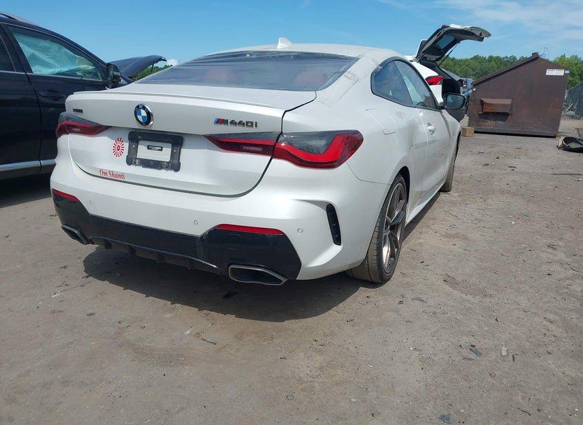 BMW M440I
