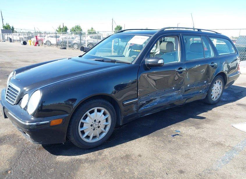 Mercedes-Benz E 320