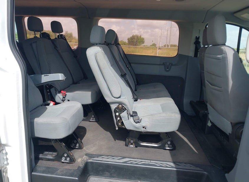 Ford Transit-350