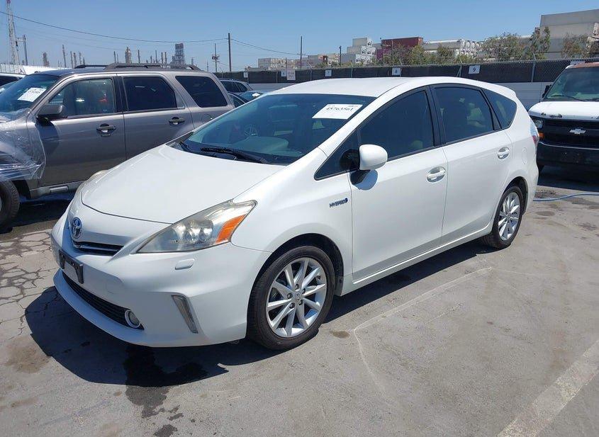Toyota Prius V