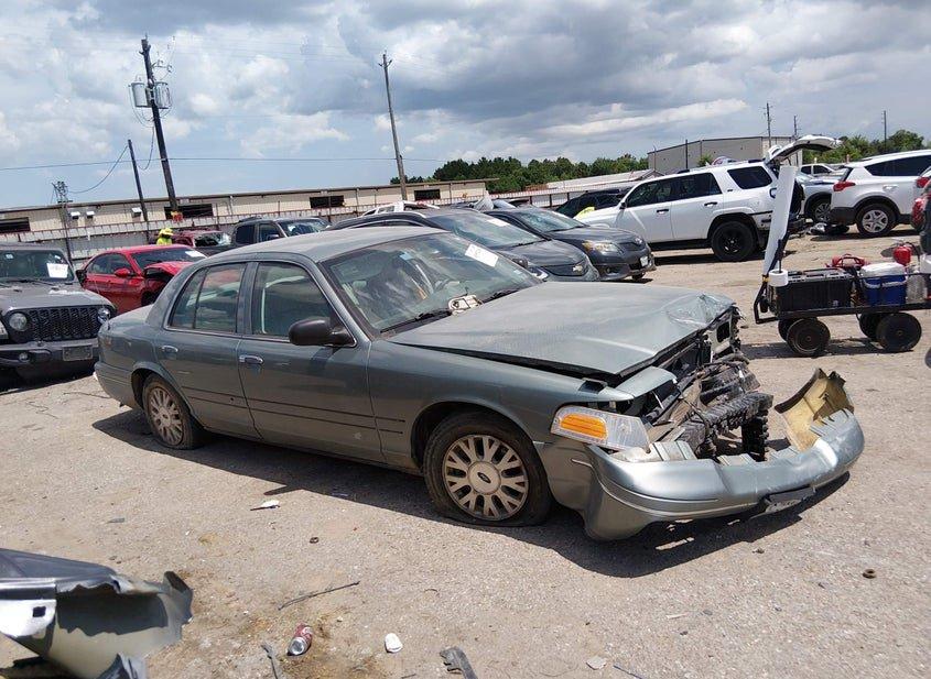 Ford Crown Victoria