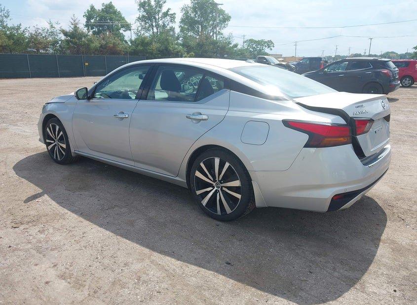 Nissan Altima