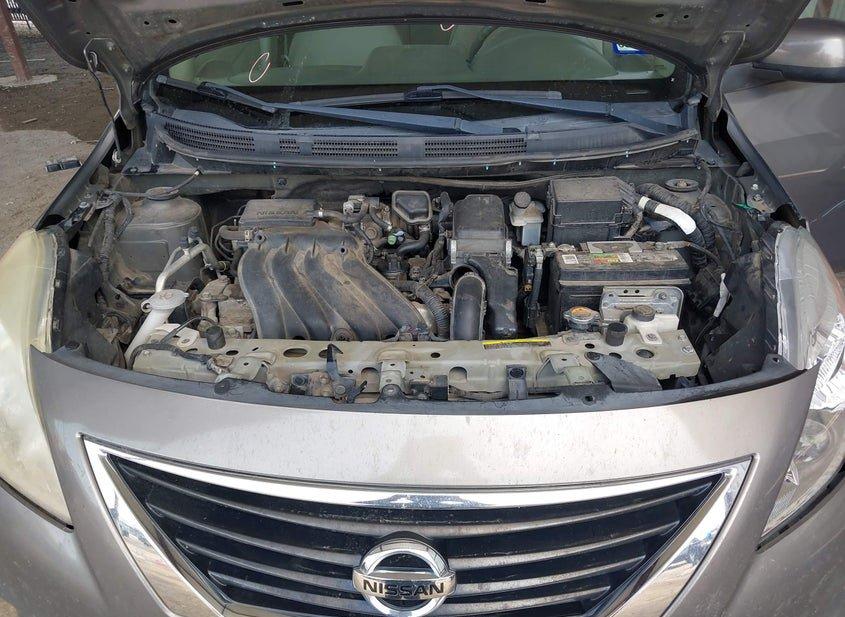Nissan Versa