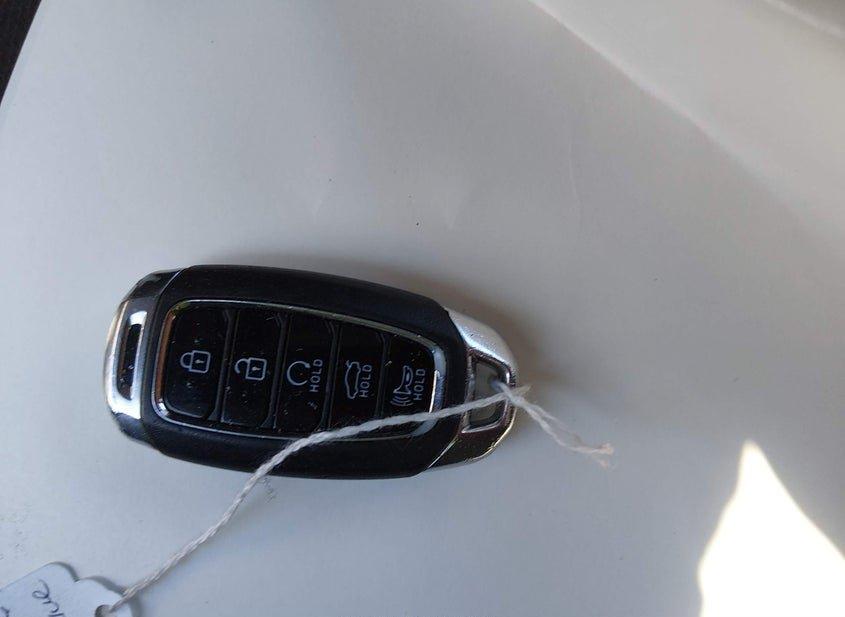 Hyundai Elantra Hybrid