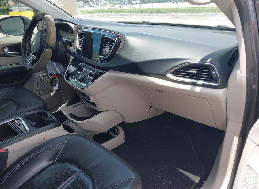 Chrysler Pacifica