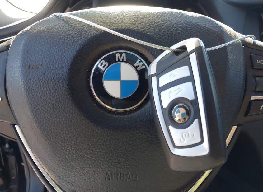 BMW 740I